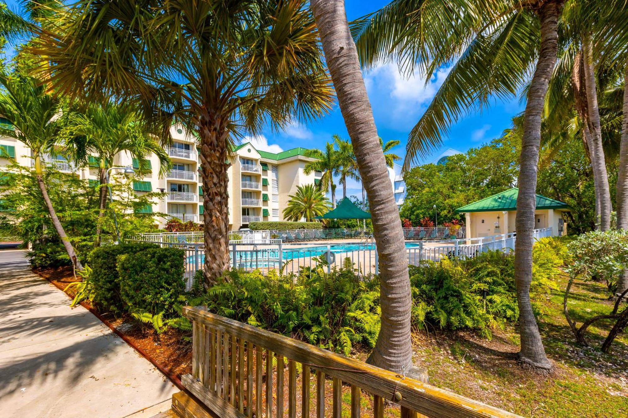 Sunrise Suites Saint Lucia Suite #201 基韋斯特 客房 照片